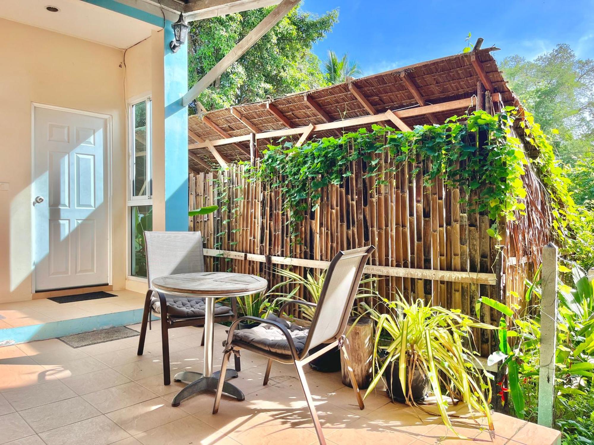 Sea Dreamer Beachfront Apartments Phuket Zimmer foto