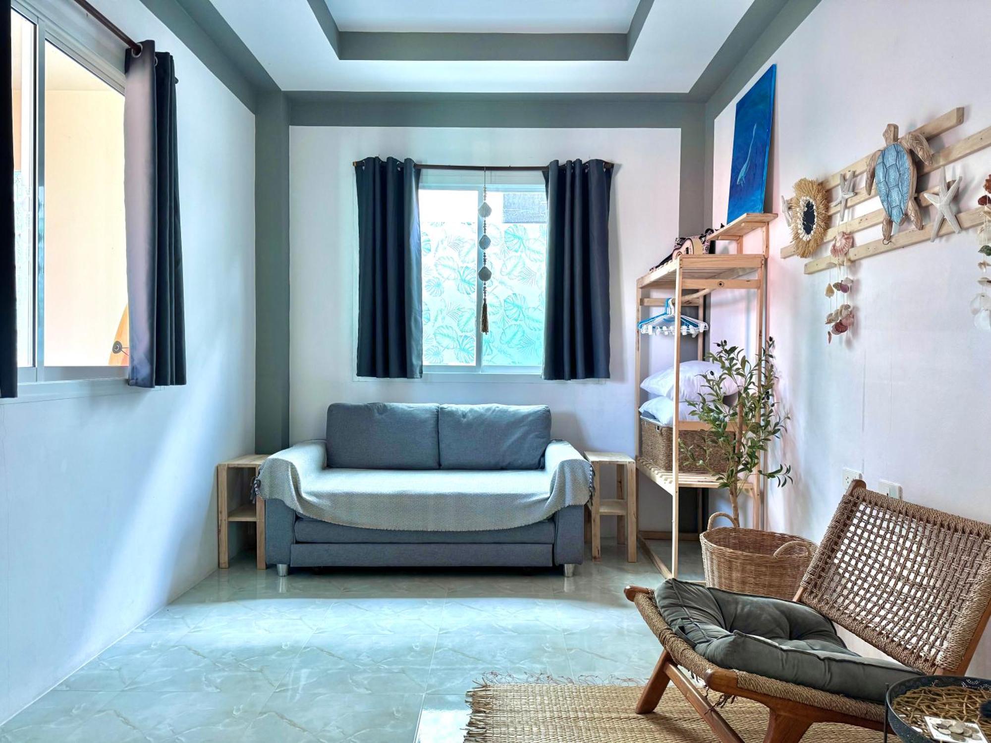 Sea Dreamer Beachfront Apartments Phuket Exterior foto